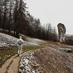 Na Wylacznosc W Otulinie Ojcowskiego Parku Narodowego *